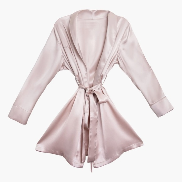Blissy Classic 100% Mulberry Silk Luxury Robe Pink O/S - Picture 3 of 8